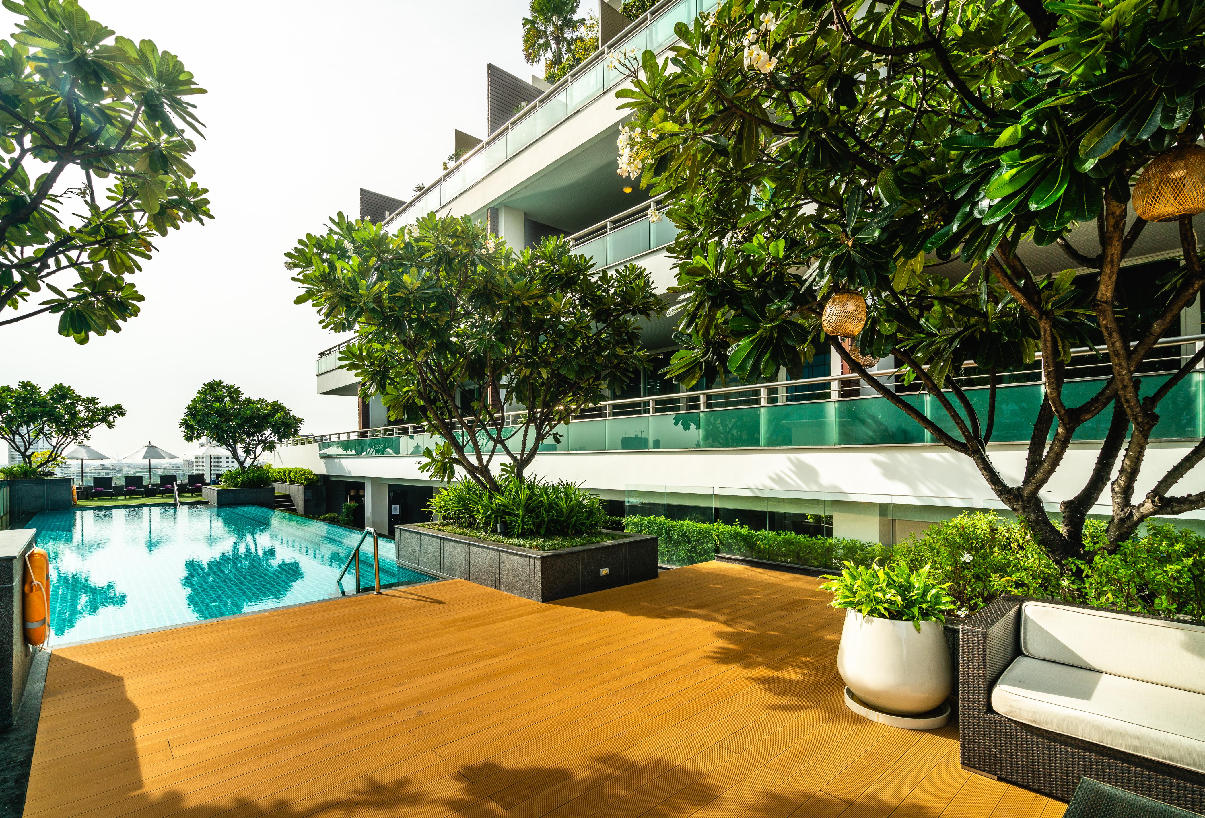 Khách sạn Muu Bangkok, Small Luxury Of The World