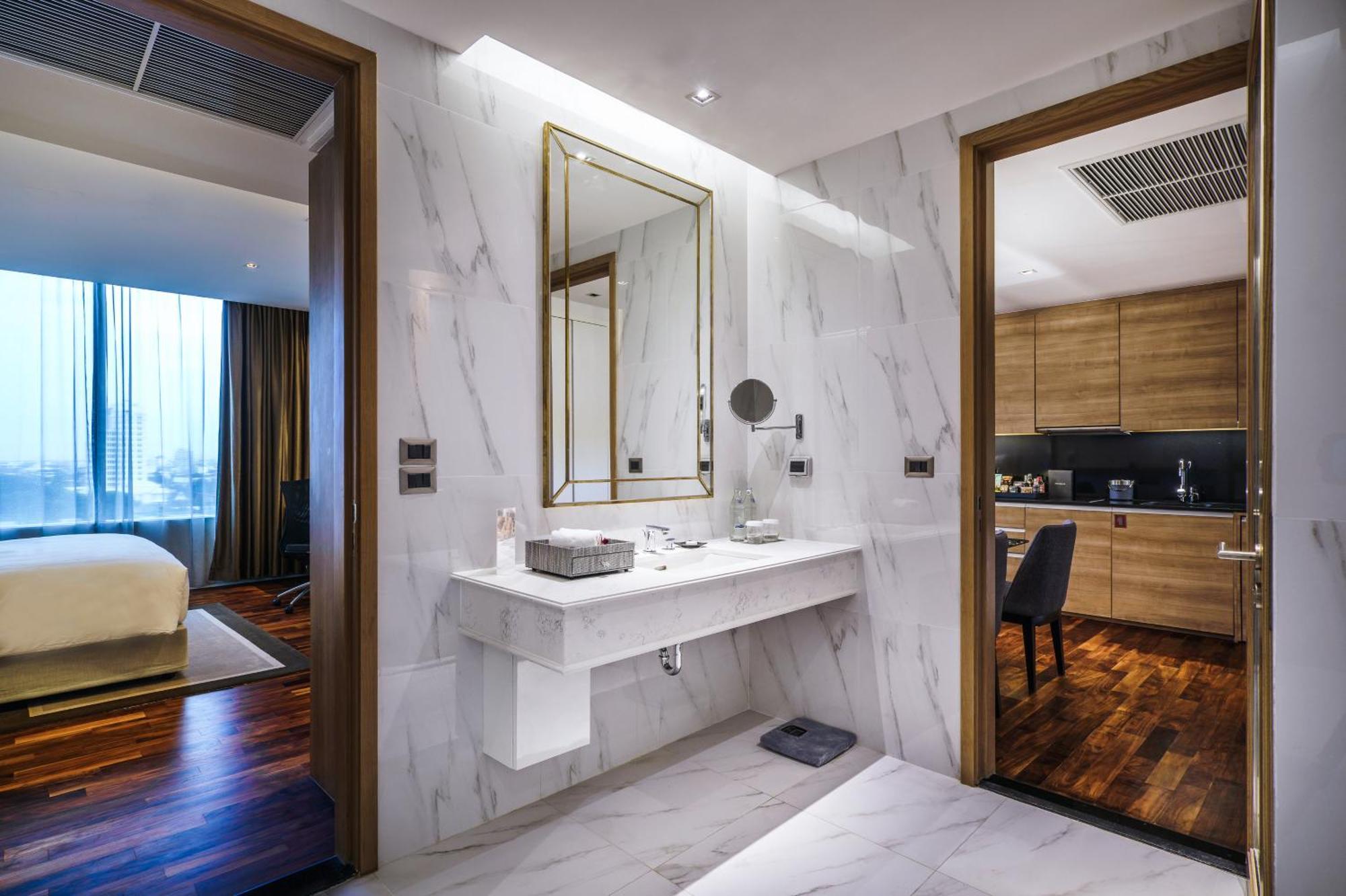 Muu Bangkok, Small Luxury Of The World Khách sạn