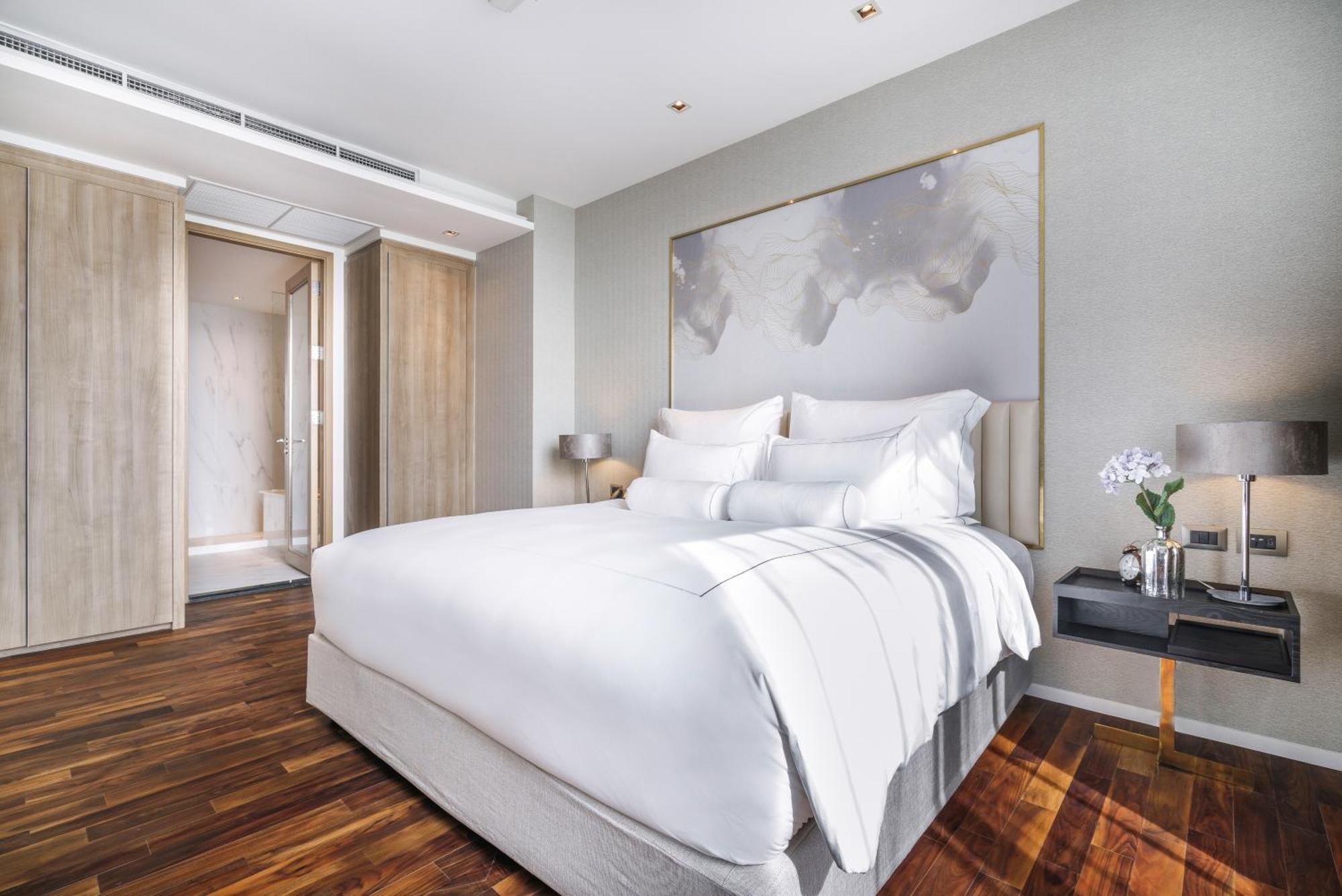 Muu Bangkok, Small Luxury Of The World Khách sạn